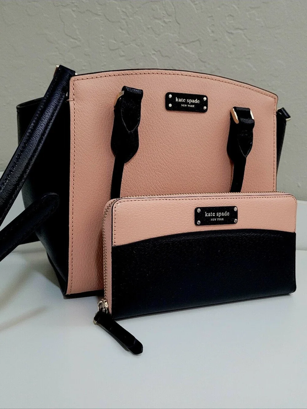 RESERVED🩷Kate Spade Jeanne Satchel Matching Wallet🩷